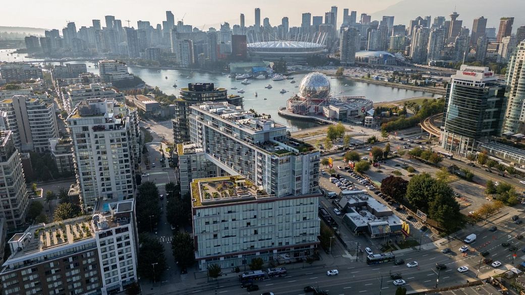 1912 1618 Quebec Street