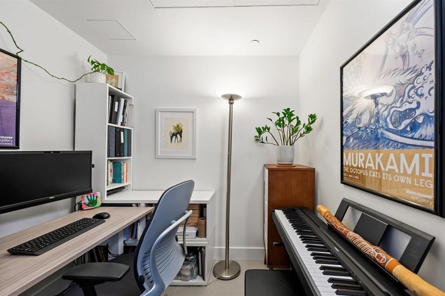 201 5089 Quebec Street