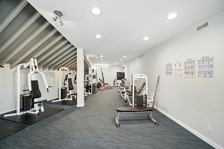 409 1820 E Kent Ave South Avenue