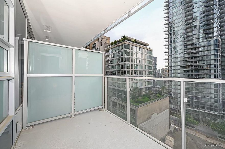 1009 1289 Hornby Street