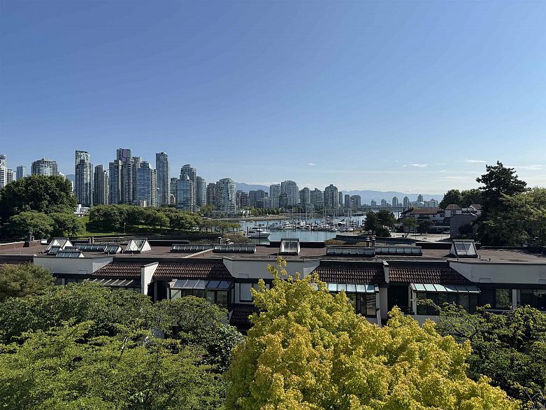 21 1201 Lamey's Mill Road