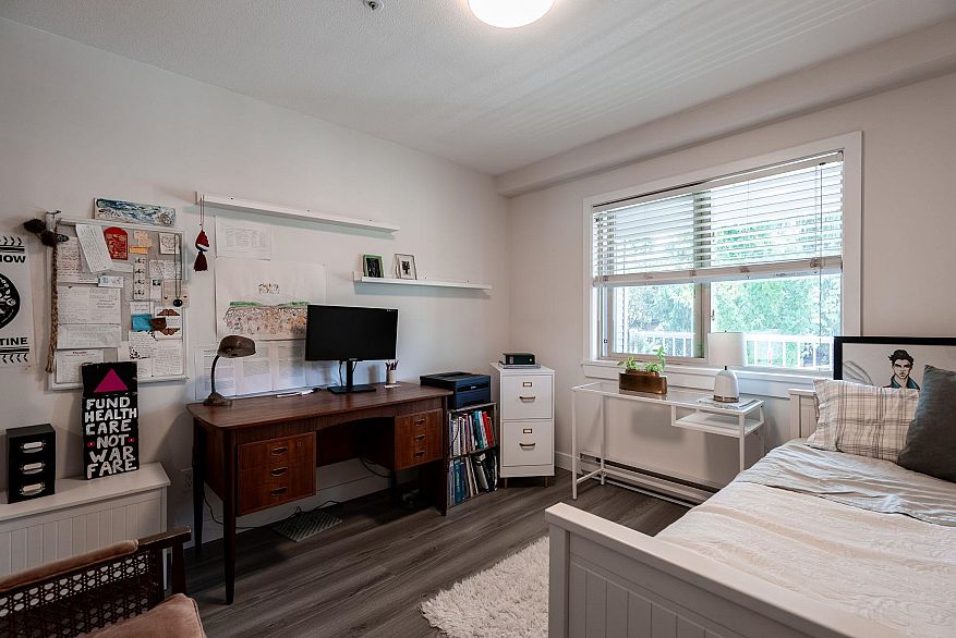 203 1615 Frances Street