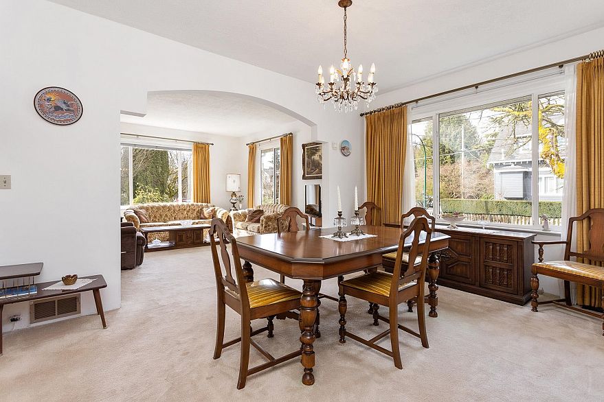 2206 Musqueamview Street