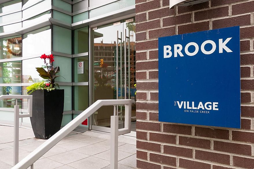 411 181 W 1st Avenue