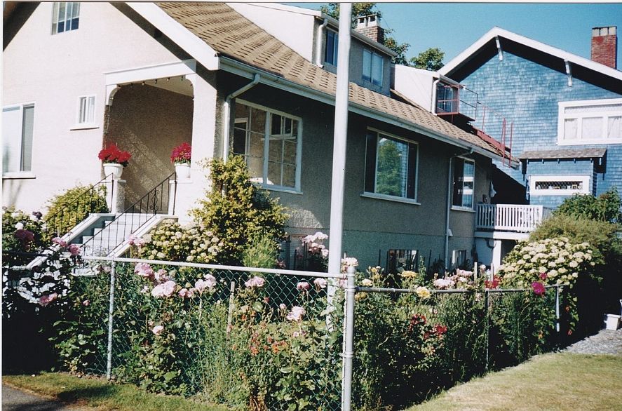 2206 Musqueamview Street