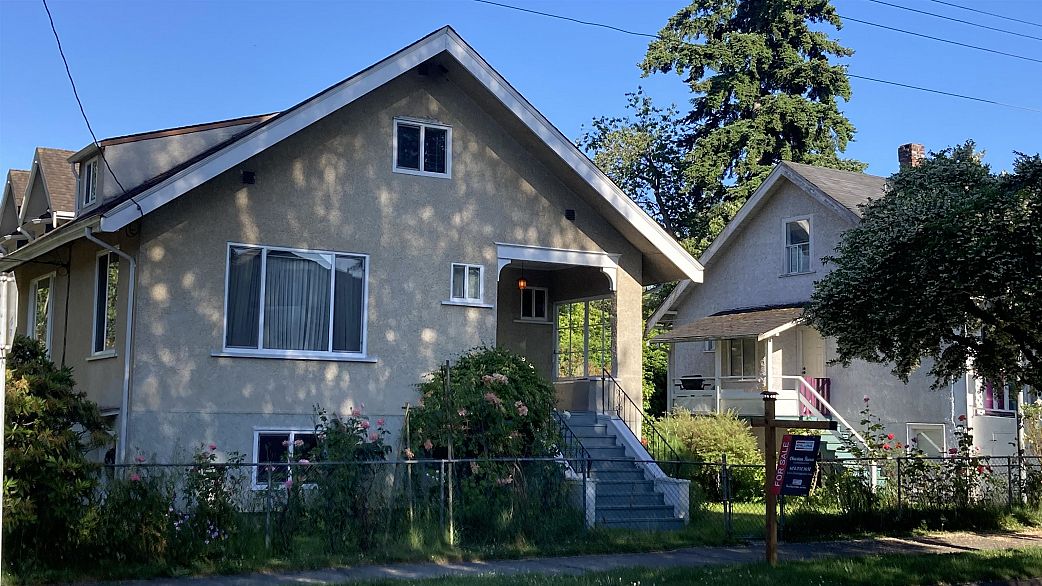 2206 Musqueamview Street