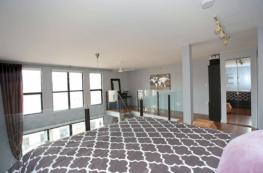 511 22 E Cordova Street