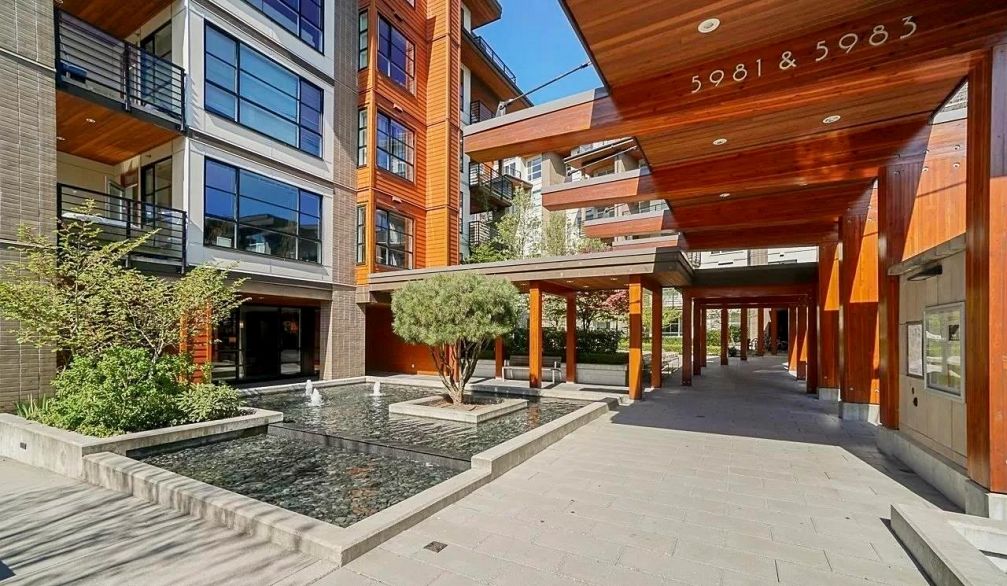 PH18 5983 Gray Avenue