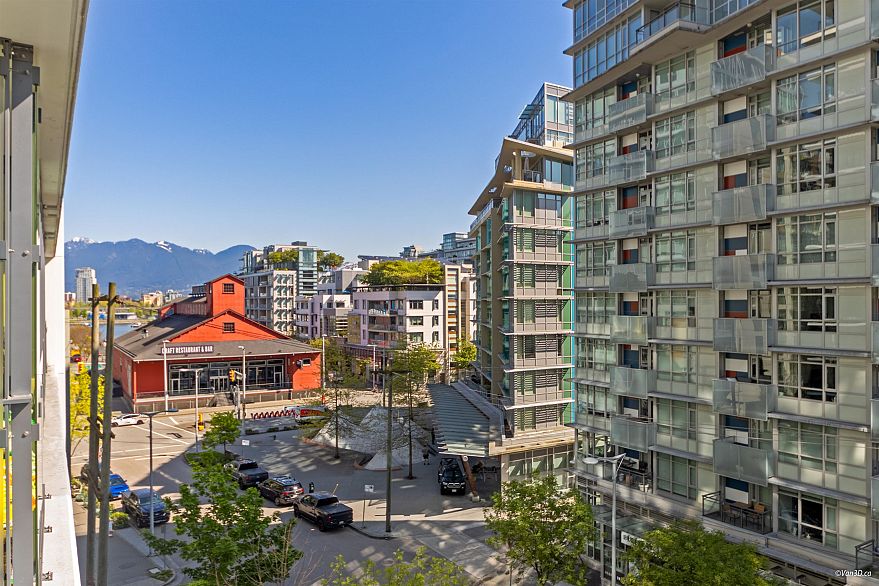 602 1783 Manitoba Street