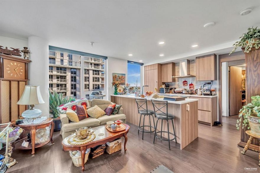 615 455 SW Marine Drive