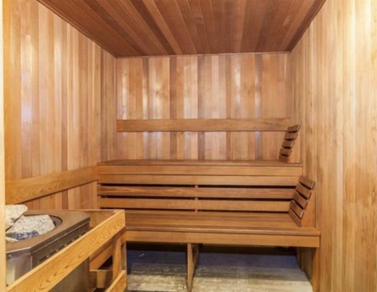 807 1238 Burrard Street