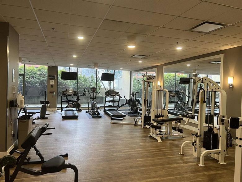 807 1238 Burrard Street