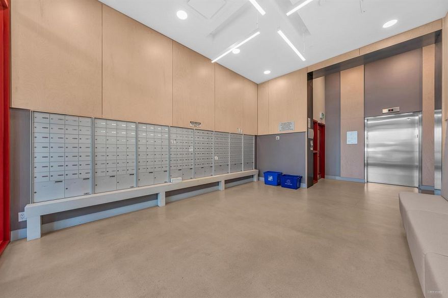 1015 180 E 2nd Avenue