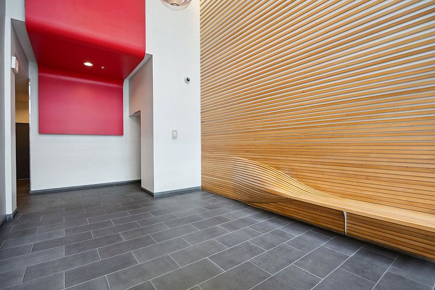 1206 1205 Howe Street