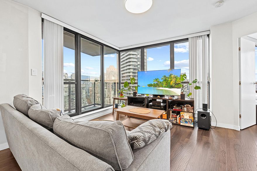 2709 501 Pacific Street