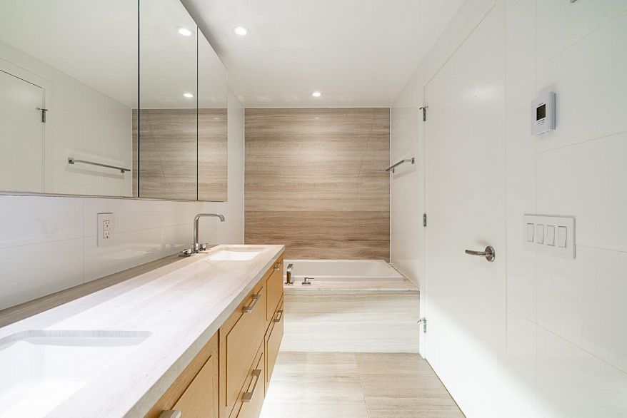 501 7228 Adera Street