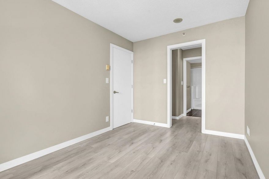 1008 933 Hornby Street