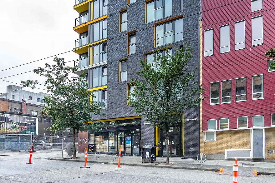 802 150 E Cordova Street
