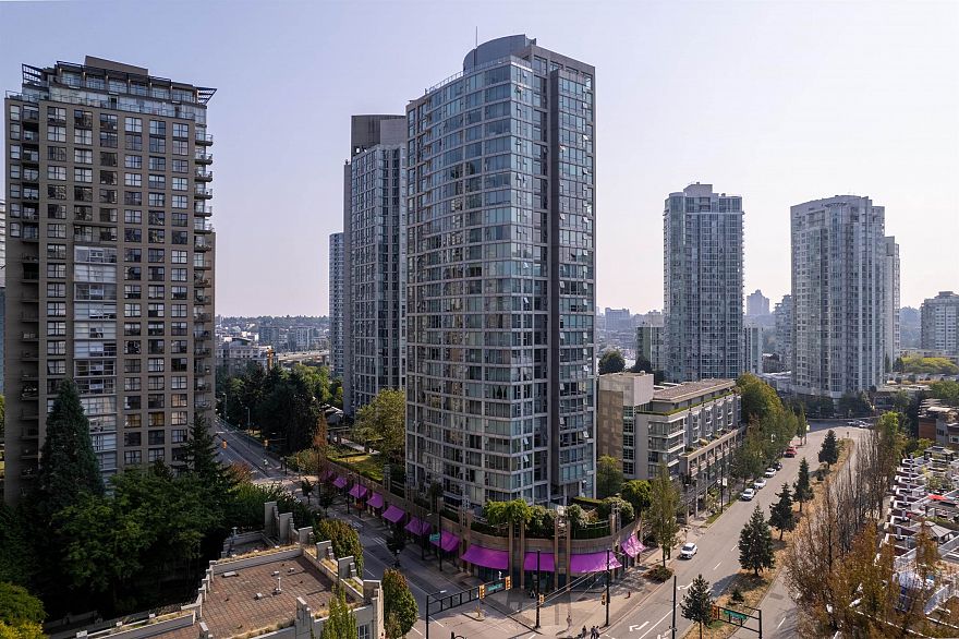 1203 1008 Cambie Street