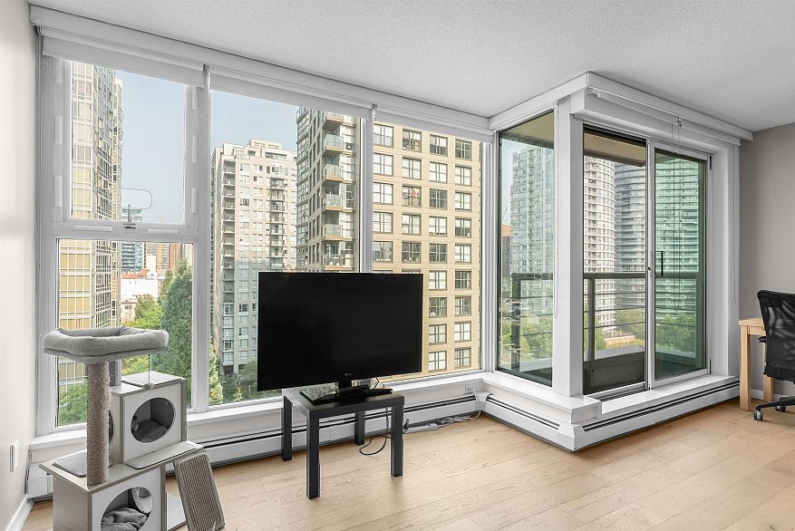 1203 1008 Cambie Street