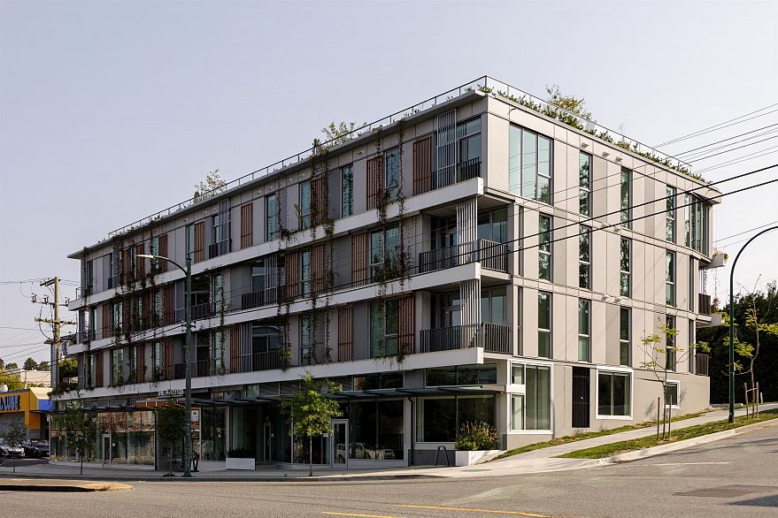 402 2888 Arbutus Street