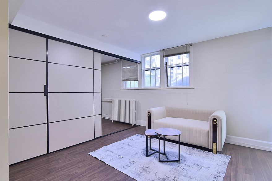 18 935 JERVIS STREET, Vancouver BC V6E 2B5