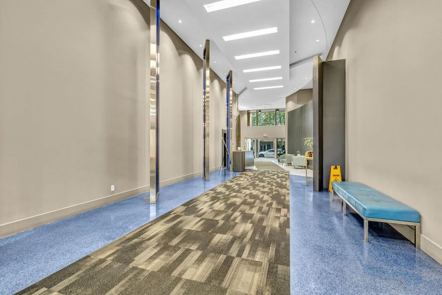 1008 933 Hornby Street