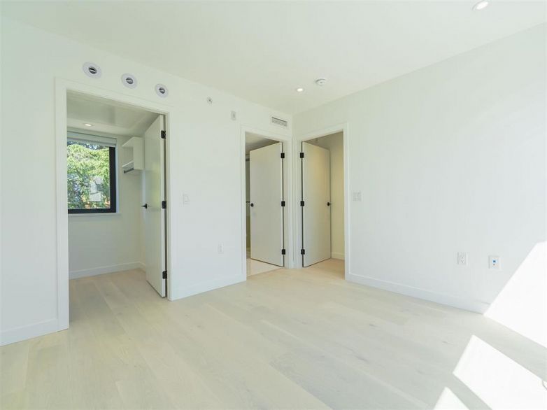 51 550 W 28th Avenue