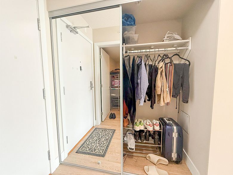 305 1783 Manitoba Street