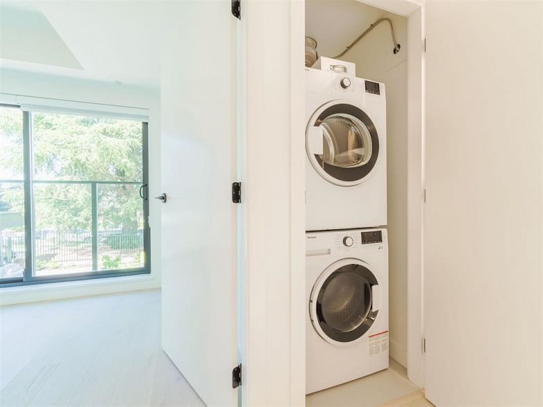 51 550 W 28th Avenue