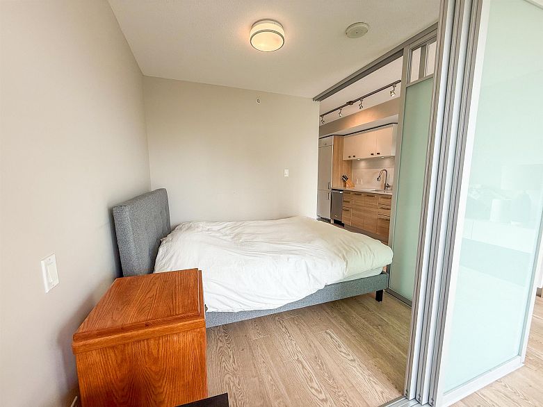 305 1783 Manitoba Street