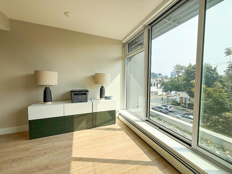 305 1783 Manitoba Street