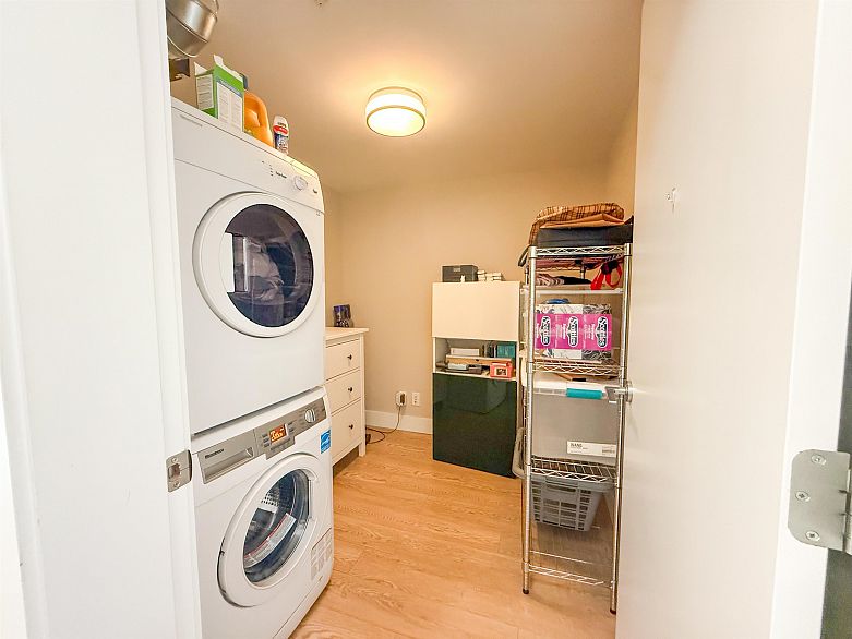 305 1783 Manitoba Street