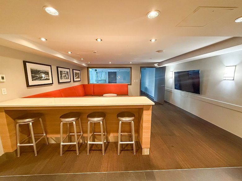 305 1783 Manitoba Street