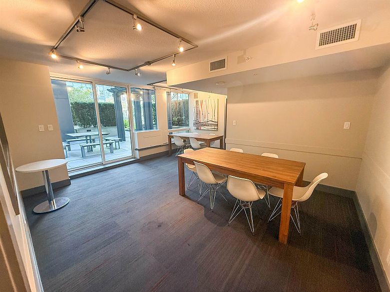 305 1783 Manitoba Street