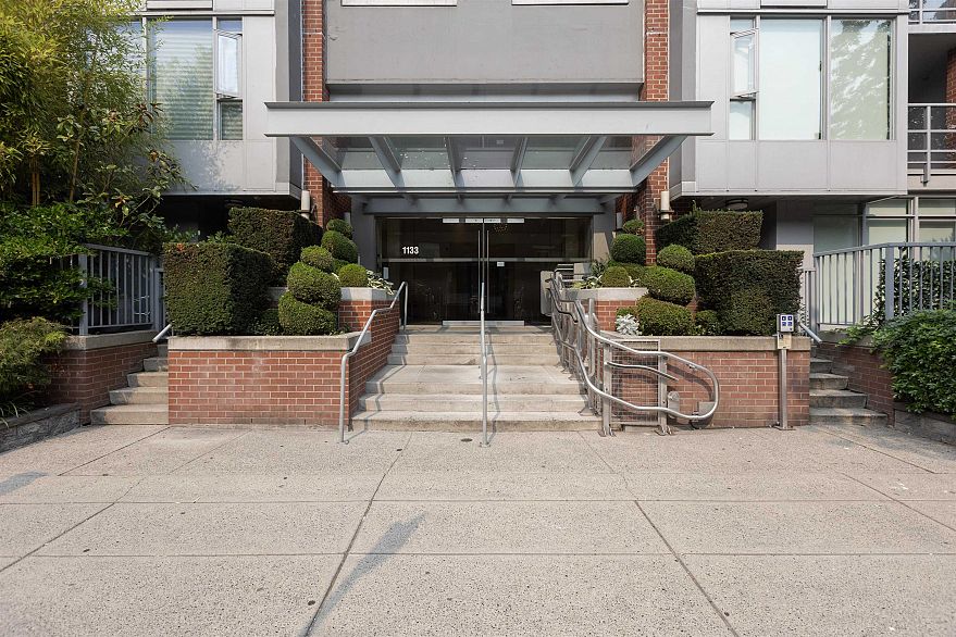 407 1133 Homer Street