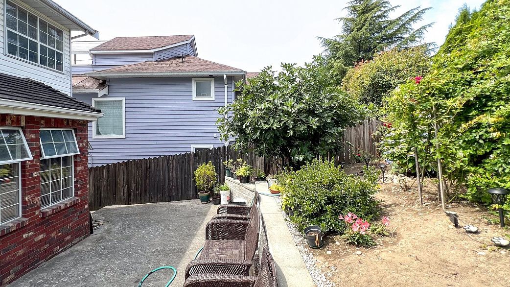 1860 SE Marine Drive