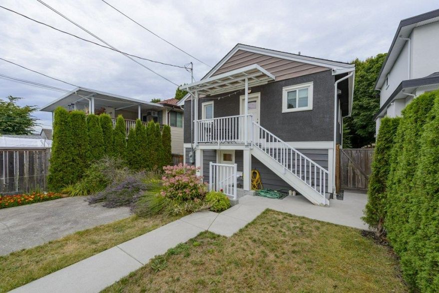 5051 Sherbrooke Street