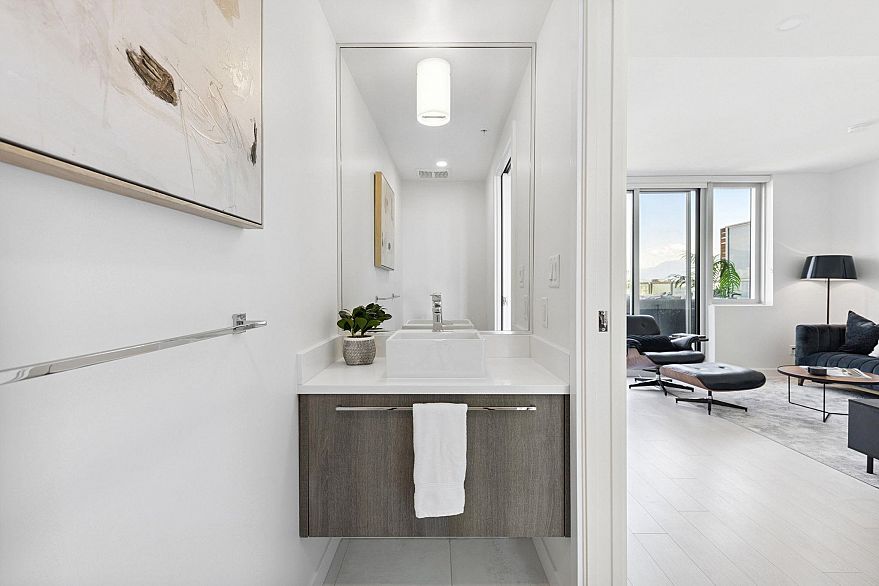 602 2508 Watson Street