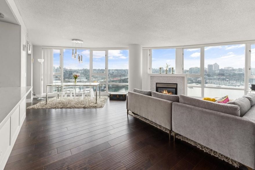 1606 1033 MARINASIDE CRESCENT, Vancouver BC V6Z 3A3