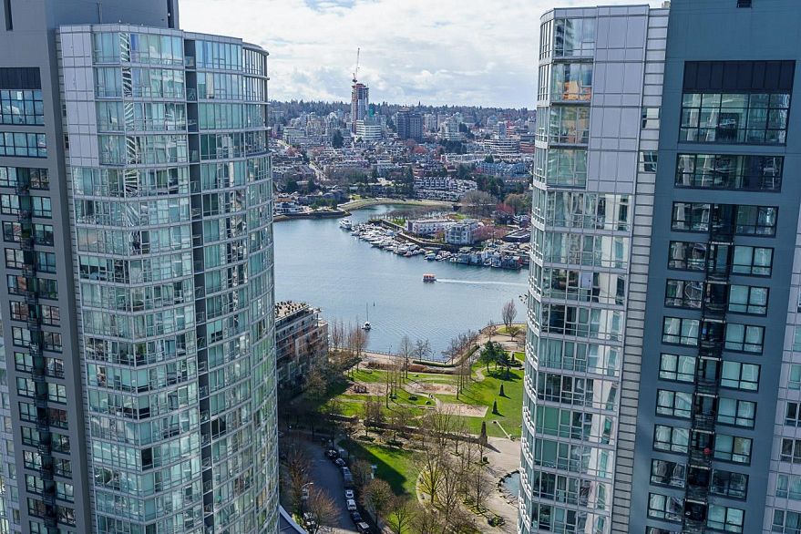 3202 501 Pacific Street