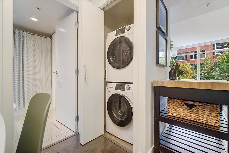 407 1133 Homer Street