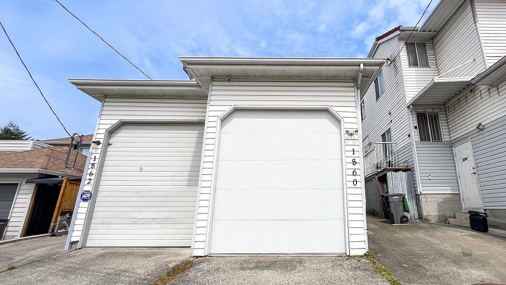 1860 SE Marine Drive