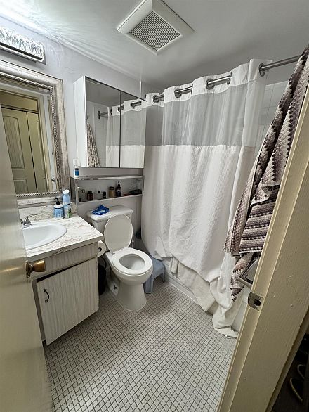 2003 1850 Comox Street