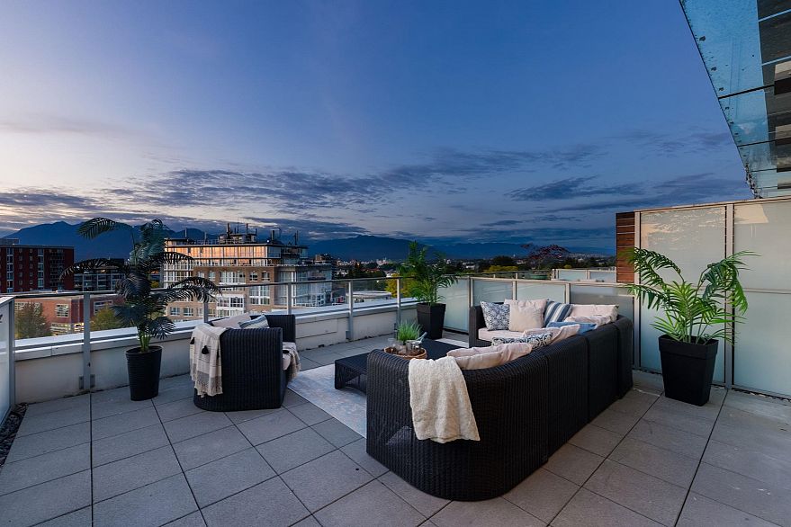 602 2508 Watson Street