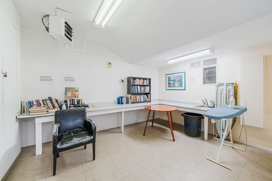 2003 1850 Comox Street