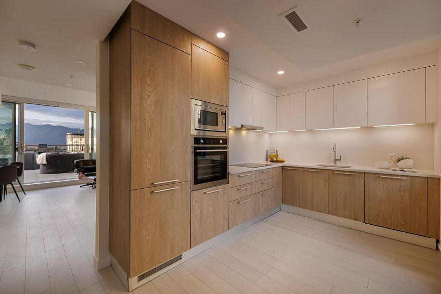 602 2508 Watson Street