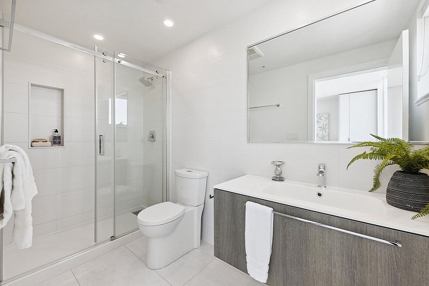 602 2508 Watson Street