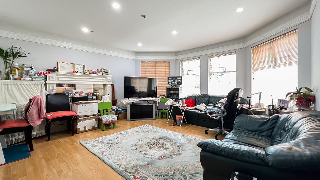 1860 SE Marine Drive