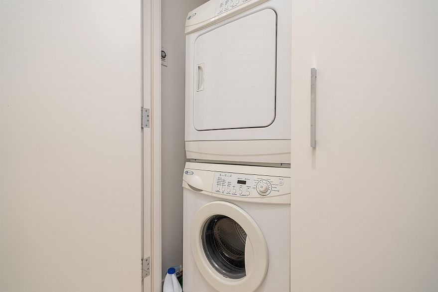 709 1028 Barclay Street